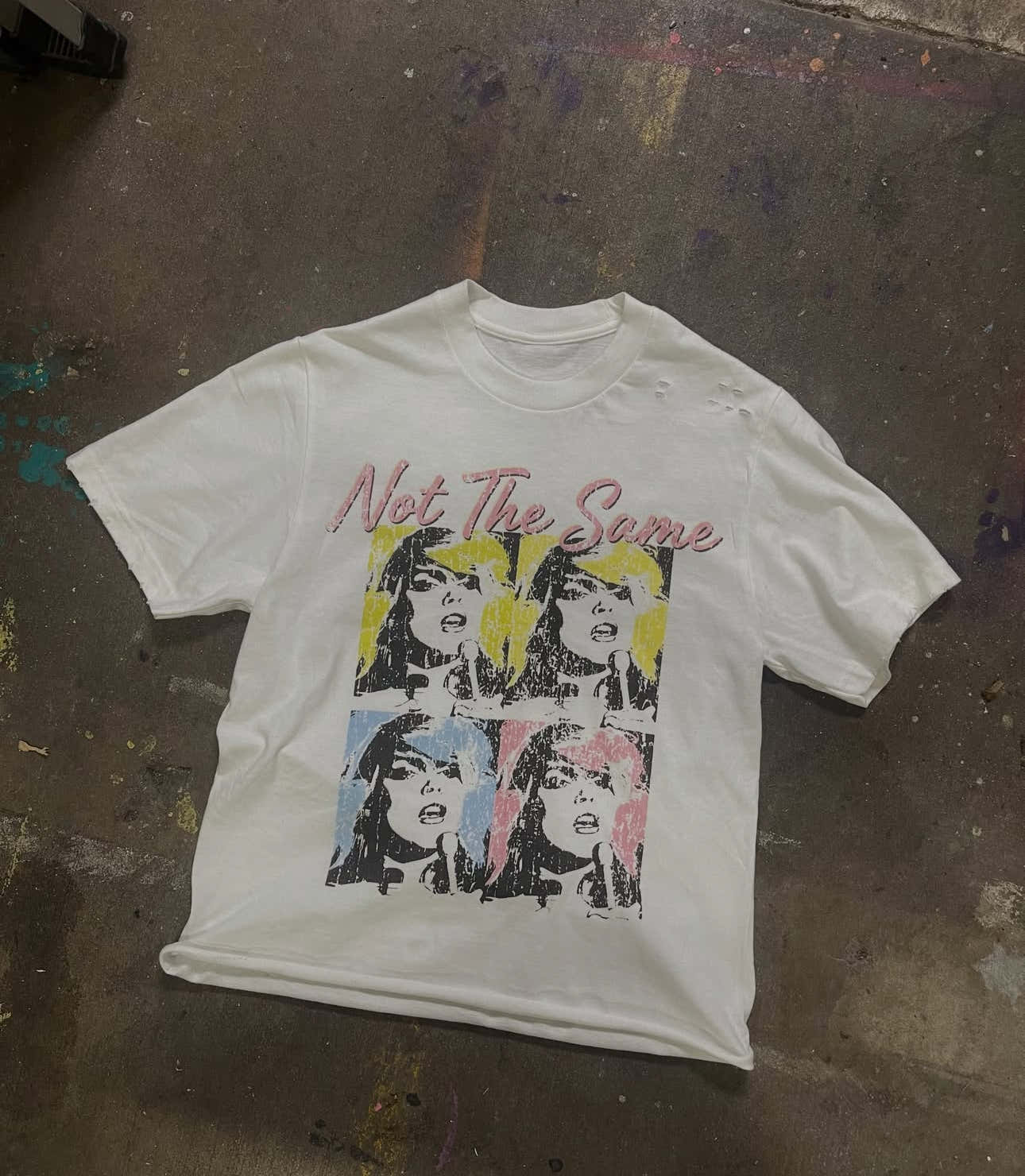 NTS SINGER TEE